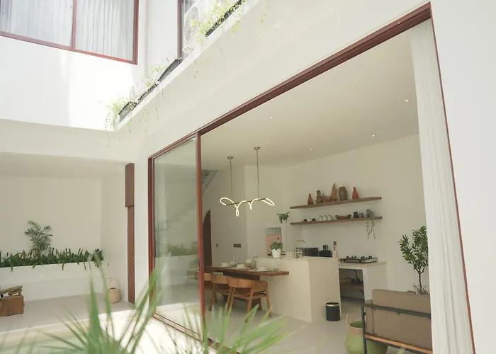 New Luxury Twenty Seven - Private Pool - 5 Minutes To