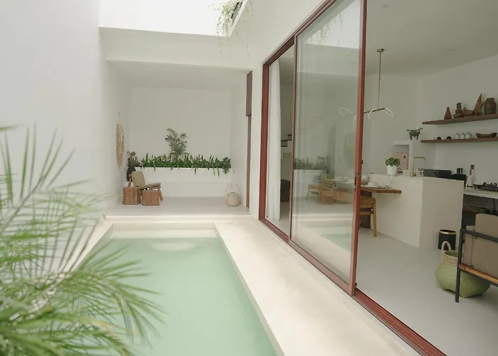 New Luxury Twenty Seven - Private Pool - 5 Minutes To